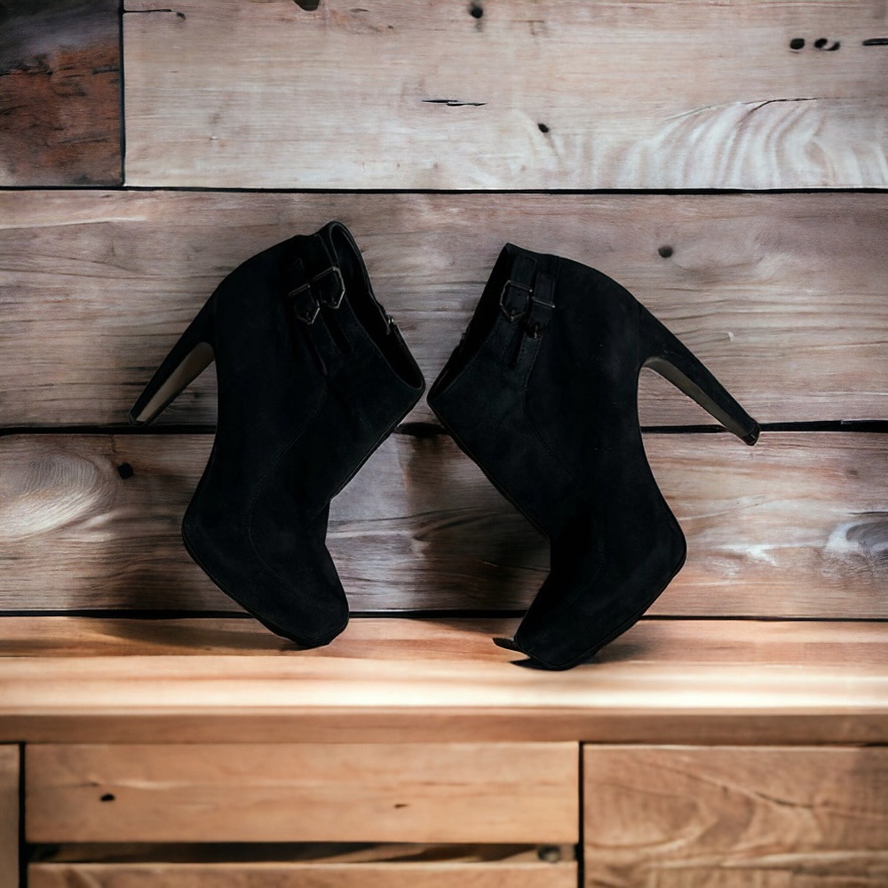 SAM EDELMAN BLACK SUEDE BOOTIES SIZE 8